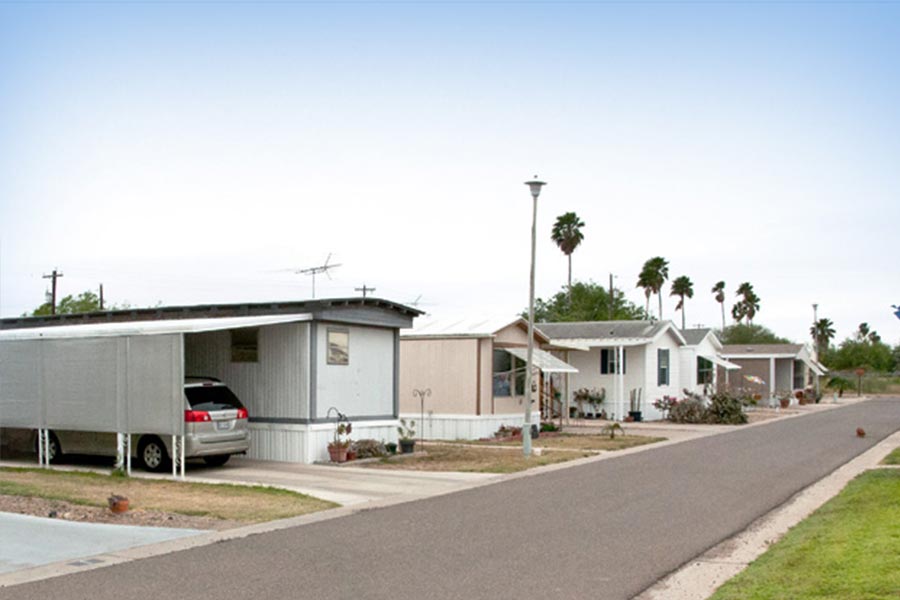 Concrete sidewalks, pads, patios, lawns and gravel yards